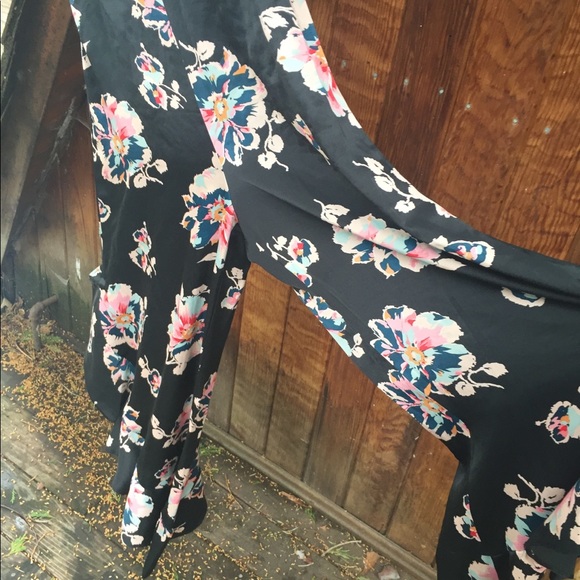 Anthropologie Elevenses evening wear culottes, printed pants, HPX2 - Picture 9 of 12